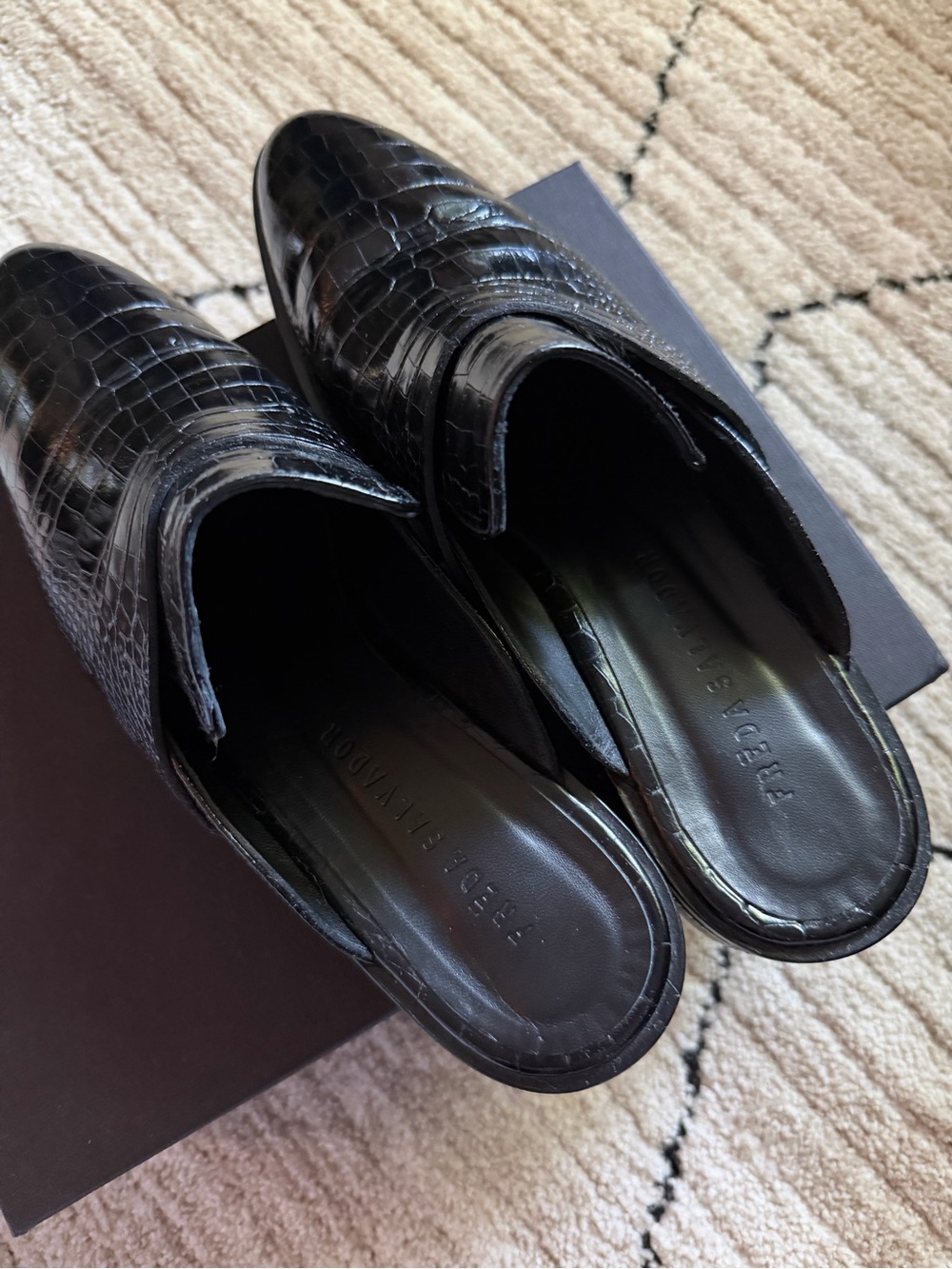 Freda Salvador Black Croc-Embossed Leather Slip-On Loafers - Picture 2 of 7
